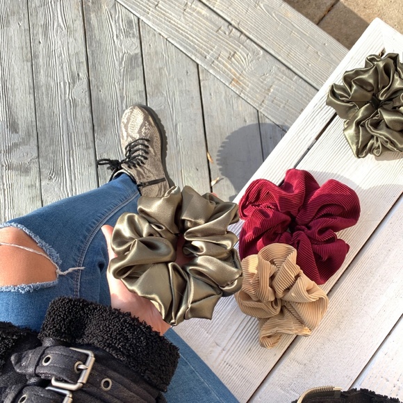 Scrunchies - Picture 2 of 13